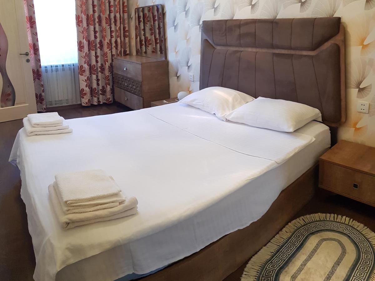 Central Baku Luxury Apartment On Nizami Street 외부 사진